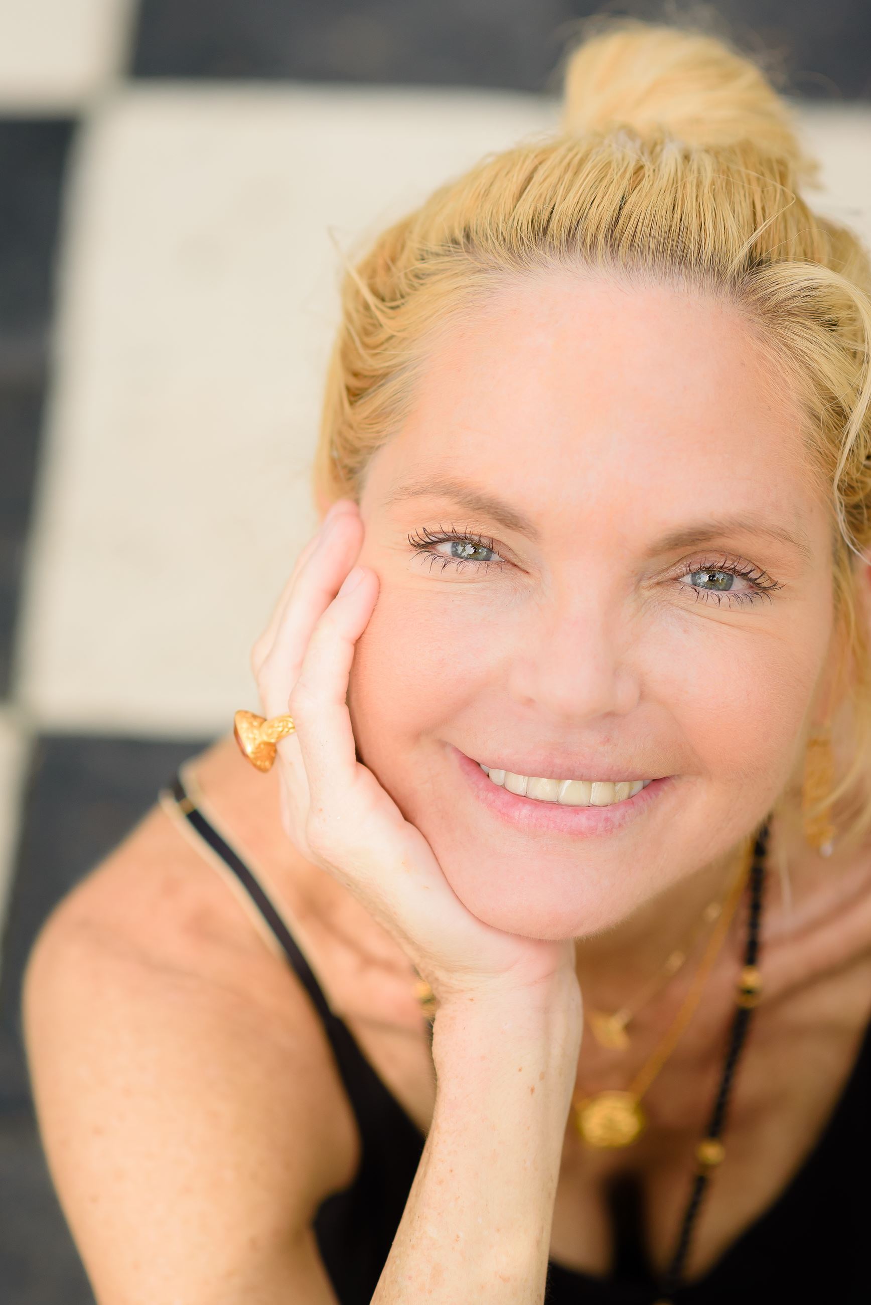 2019 tymi head shot options-44